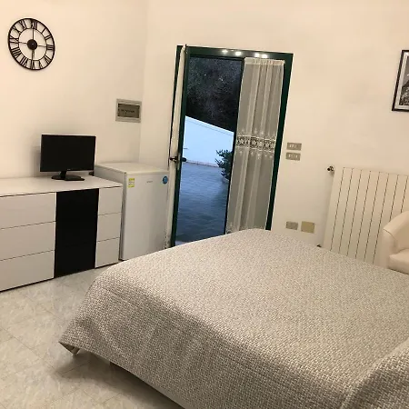 Falco D'oro Cisternino