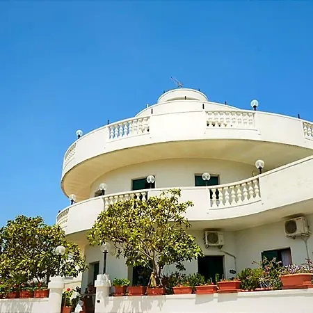 Falco D'oro Hotel 3*