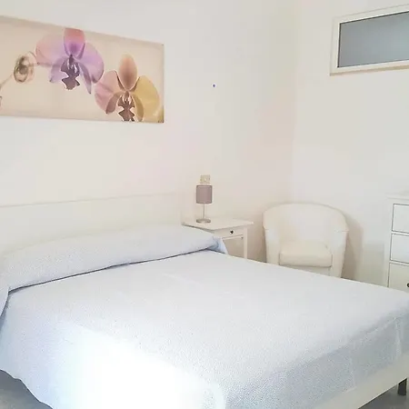 מלון Falco D'oro 3*