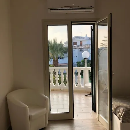 מלון Falco D'oro 3*