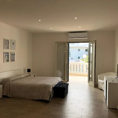 法尔科多洛酒店 奇斯泰尼诺