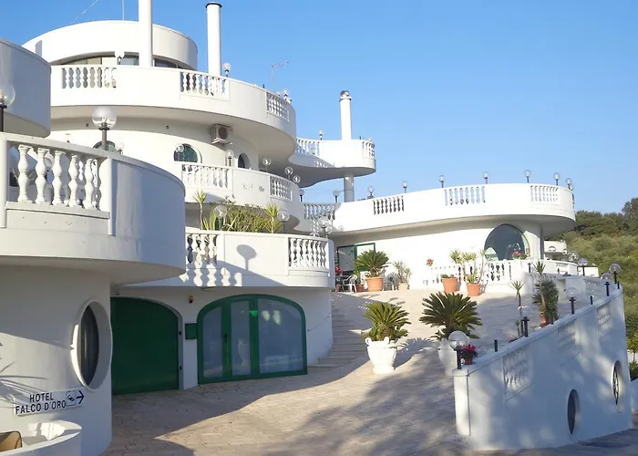 ホテル Falco D'oro 3*